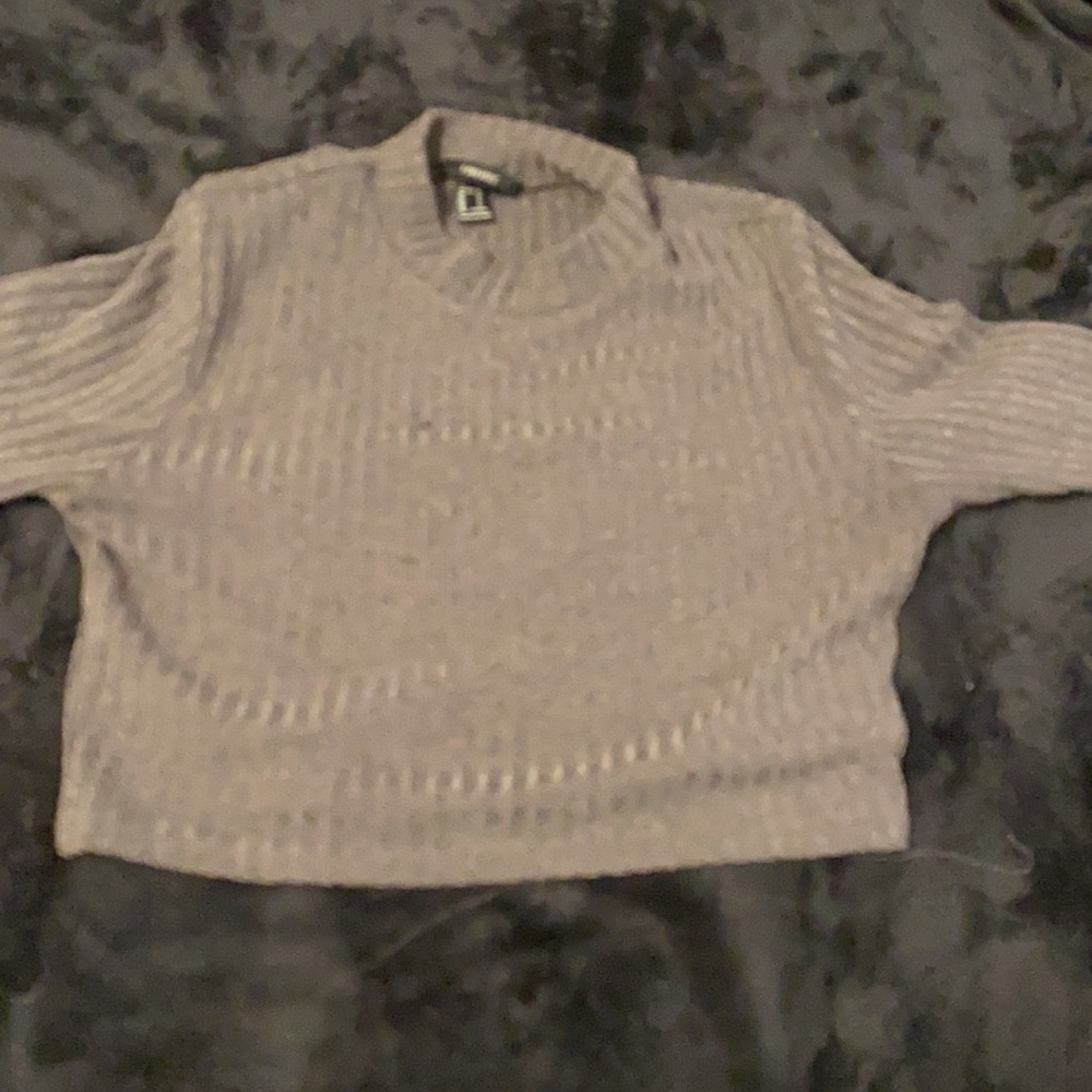 Gray forever 21 turtle neck long sleeve crop